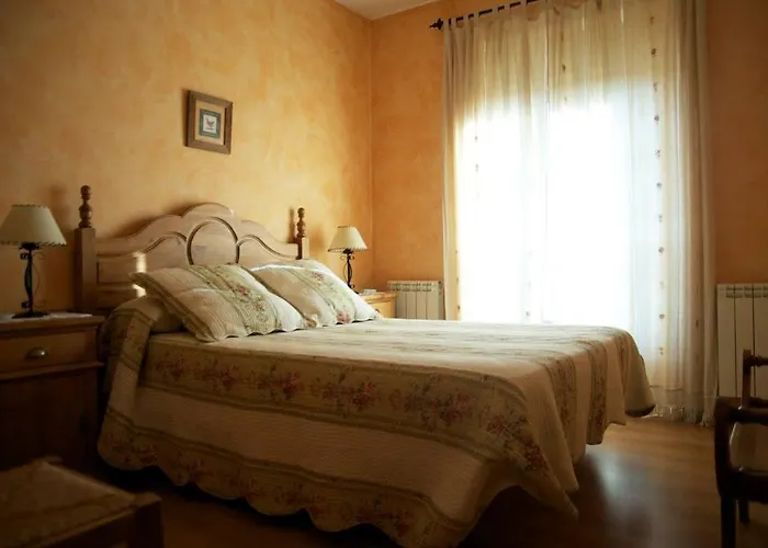 El Meson De Gredos 펜션 나바레돈다 데 그레도스